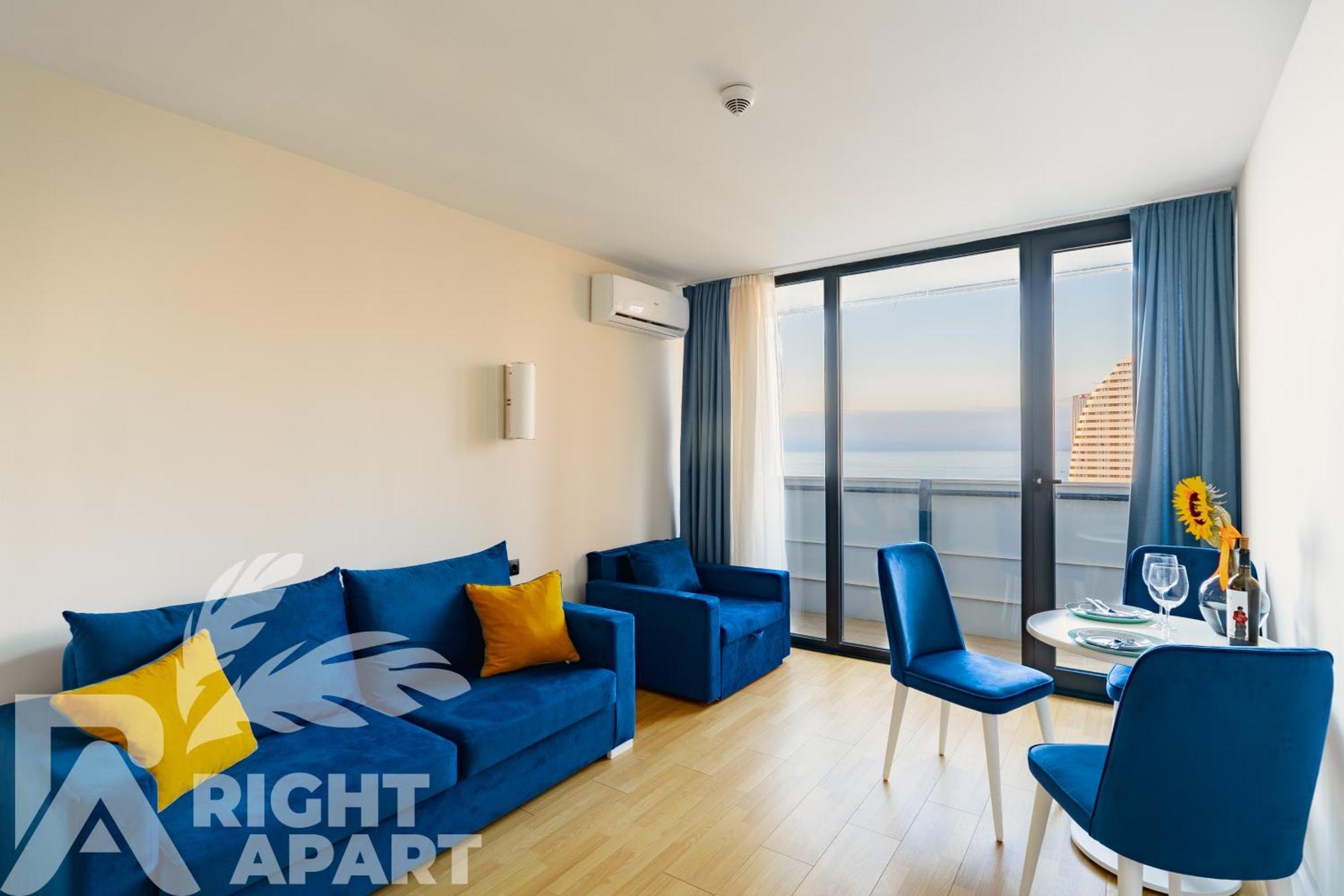 Orbi City Hotel Sea View バトゥーミ エクステリア 写真