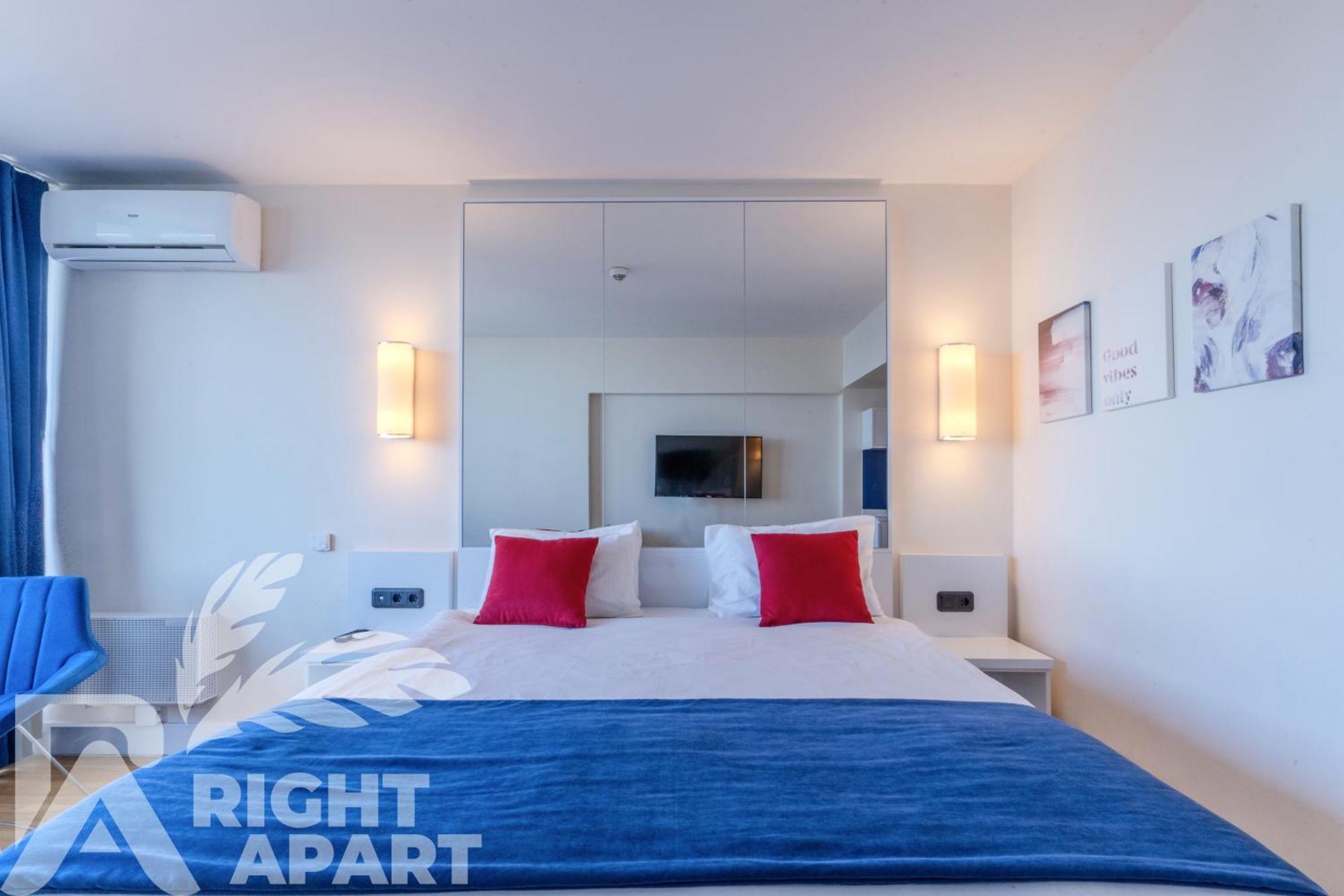 Orbi City Hotel Sea View バトゥーミ エクステリア 写真