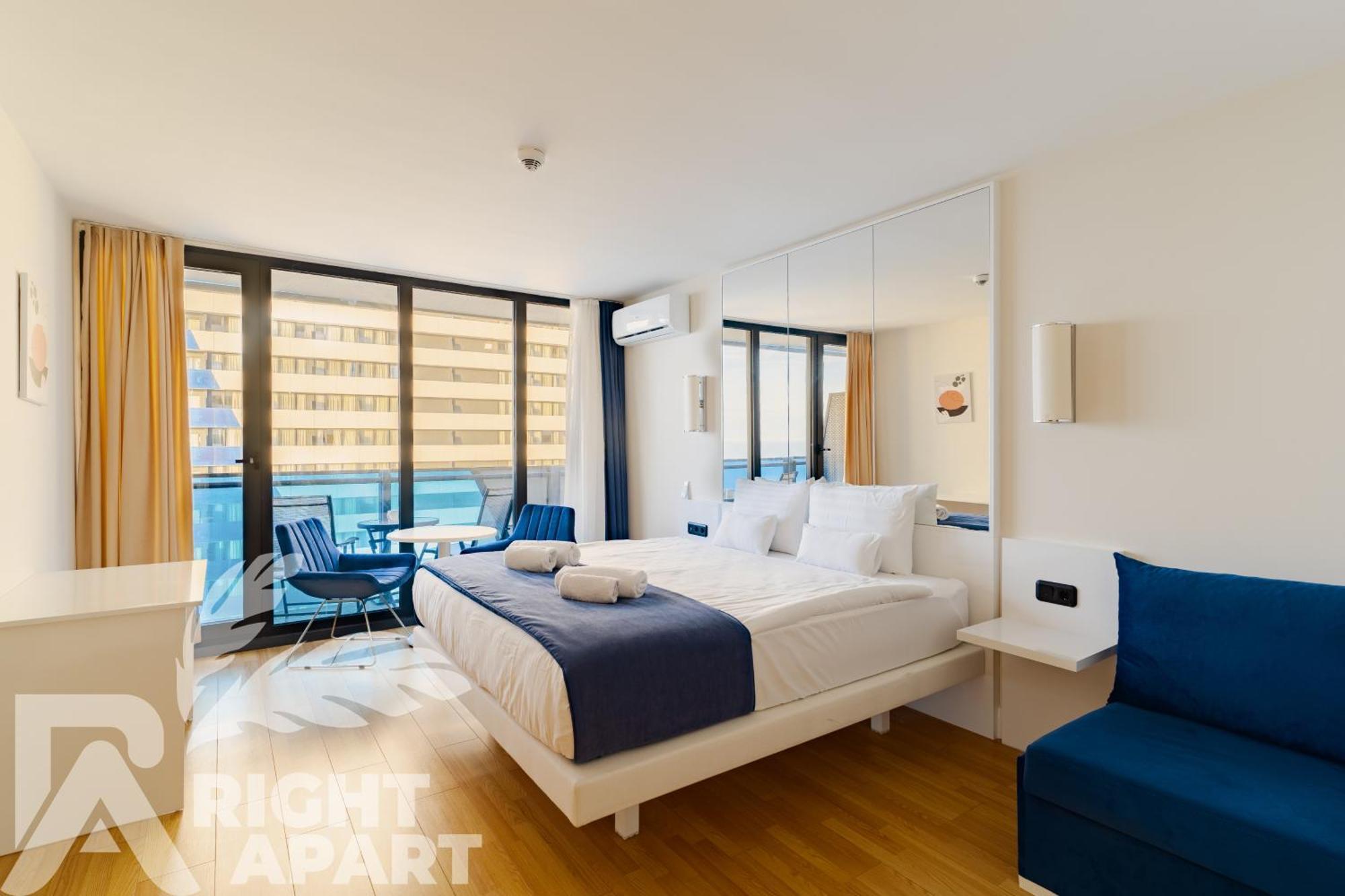 Orbi City Hotel Sea View バトゥーミ エクステリア 写真