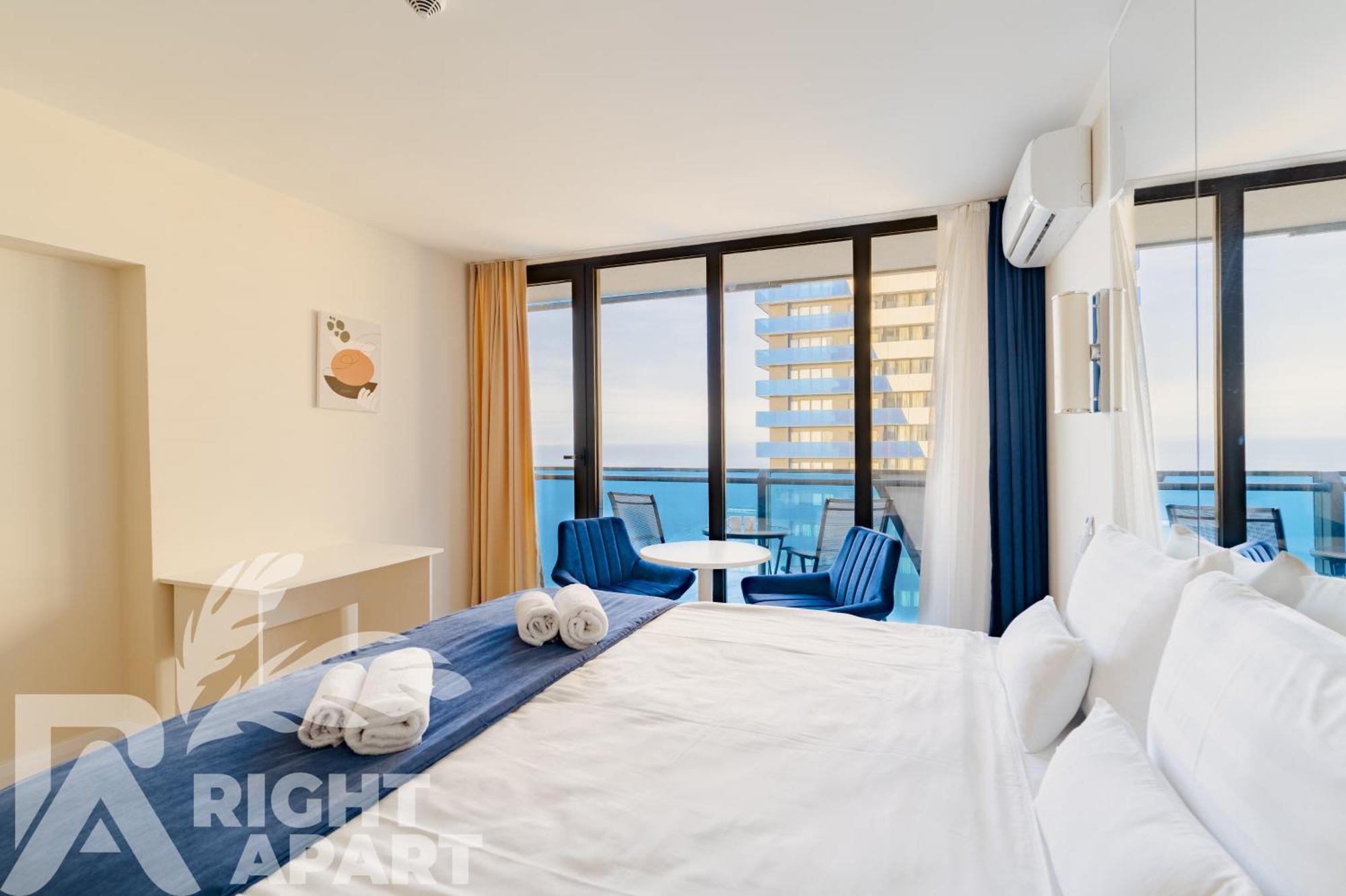 Orbi City Hotel Sea View バトゥーミ エクステリア 写真